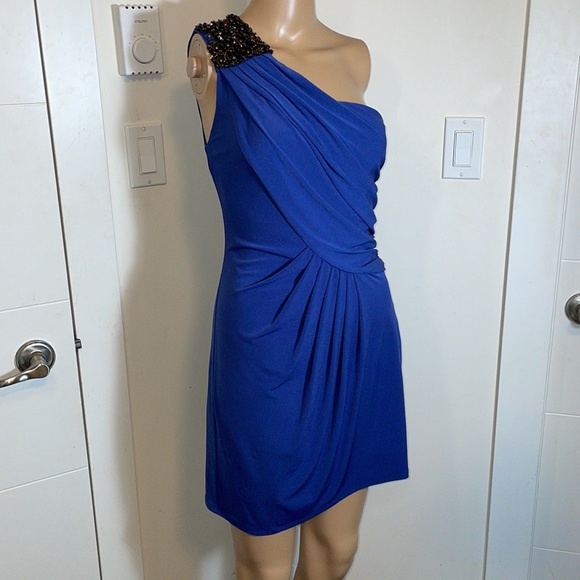 Size 4 Little blue dress off one shoulder - Picture 6 of 17